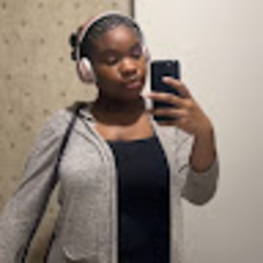 Meet your Posher, Mya